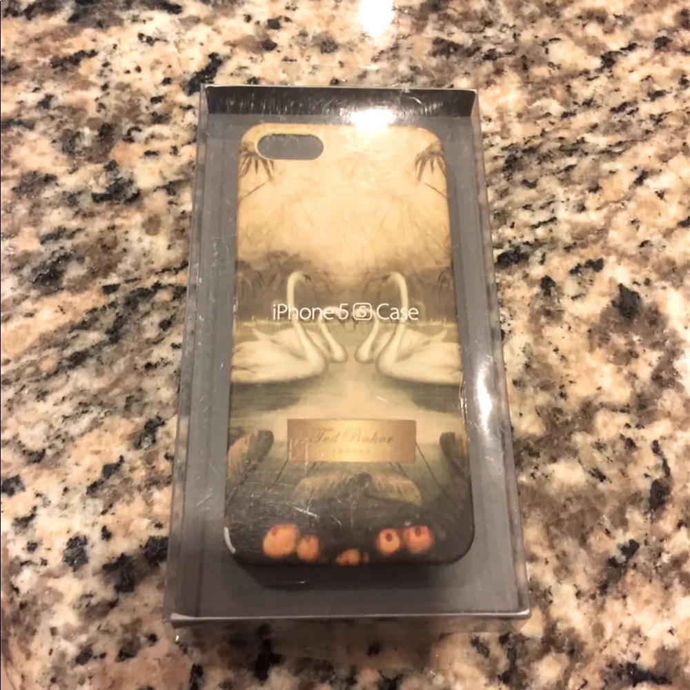 Ted Baker iPhone 5 or 5S case